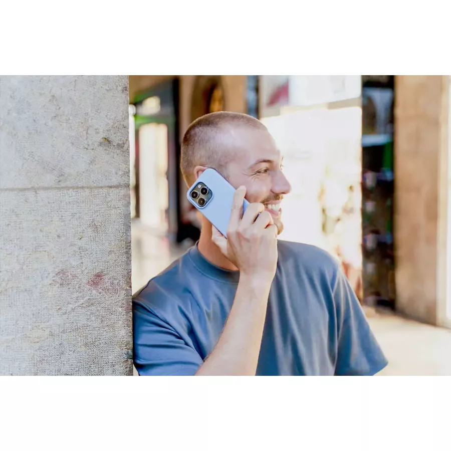 Купить Силиконовый чехол uBear Touch Mag Case для iPhone 15 Pro Max, голубой в Сочи. Вид 8