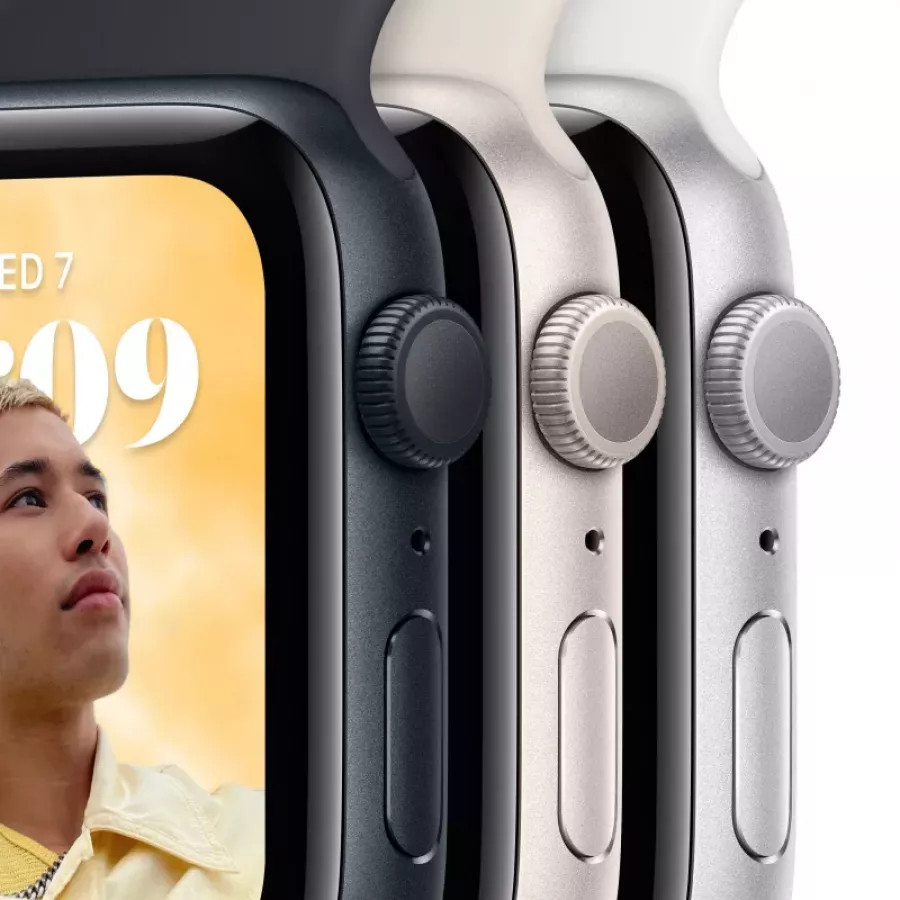 Apple Watch SE 2022 40mm, алюминий цвета «сияющая звезда», спортивный ремешок цвета «сияющая звезда». Вид 7