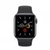 Apple Watch Series 5 40mm, алюминий цвета «серый космос», спортивный ремешок черного цвета. Вид 2